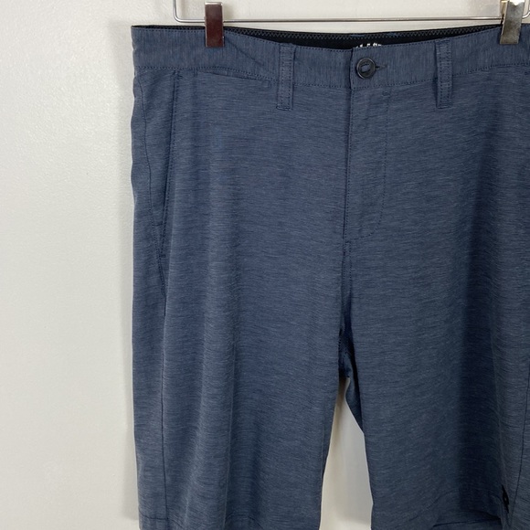 ✨3/$25✨ Billabong Crossfire Submersibles Gray Shorts - 32 - Picture 2 of 7